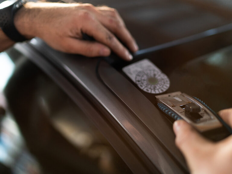 how-to-remove-vinyl-decals-from-car-triboro